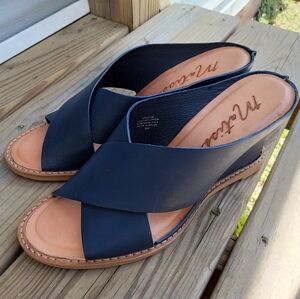 🆕Matisse Habitual Blue Leather Covered Wedge Sandal Women's Size 9M